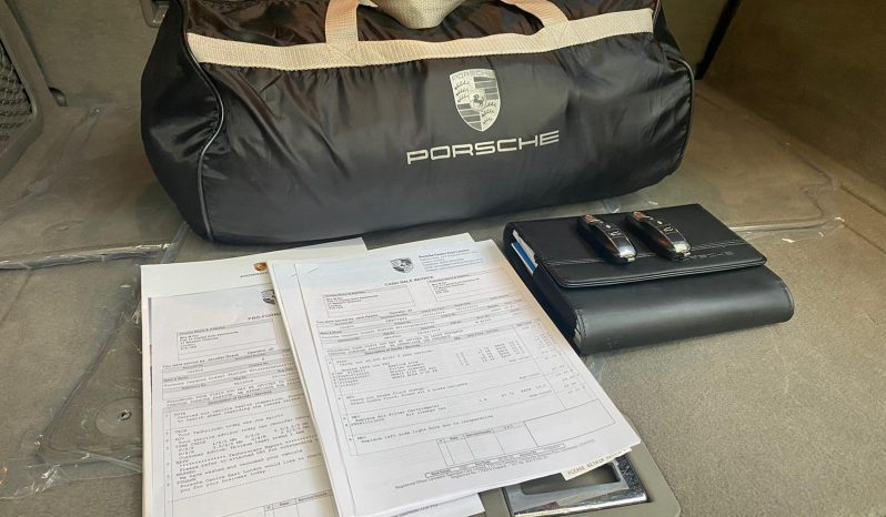 Porsche Cayenne full