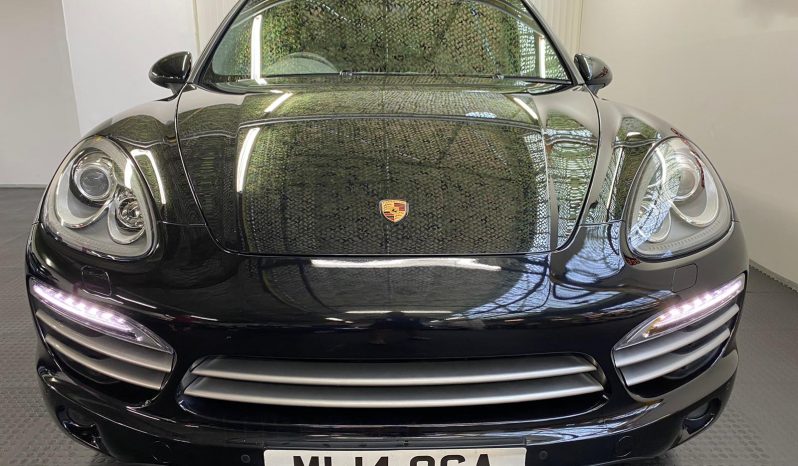 Porsche Cayenne full