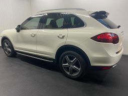 Porsche Cayenne full