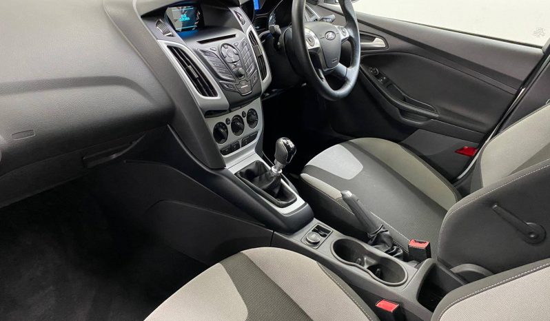 Ford Focus Zetec Turbo full